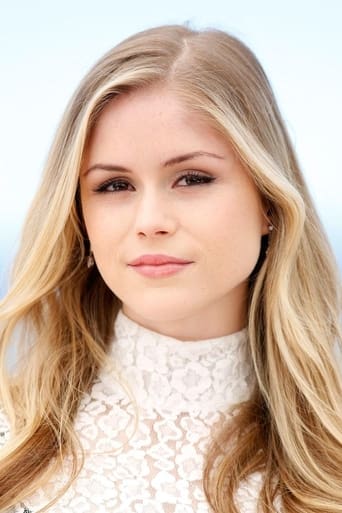 Image of Erin Moriarty