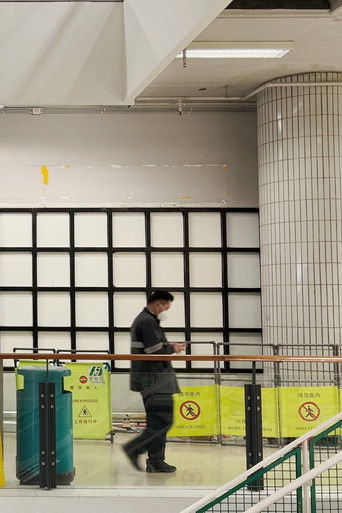 Cartell de 城市裏的光天化日