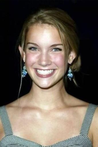 Tara Thompson headshot