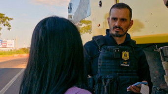 Cena de Questão de Identidade