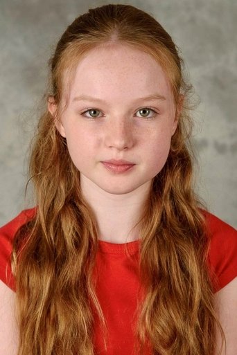 Molly McCann headshot