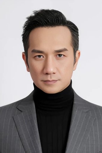 Huang Jue headshot