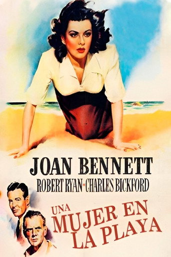 Una mujer en la playa