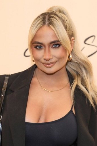 Foto de Saffron Barker