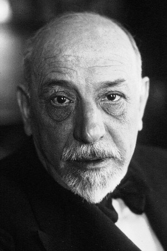 Luigi Pirandelloの人物画像 2