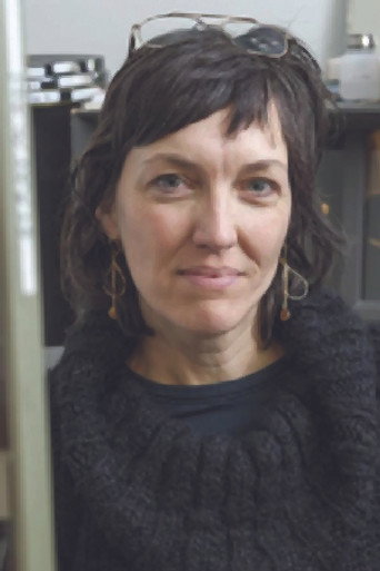 Deborah Stratmanの人物画像 2