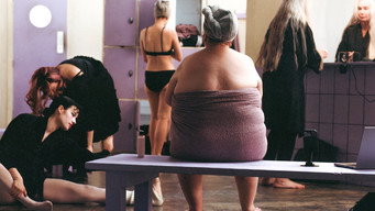 Escena 1 de Changing Room