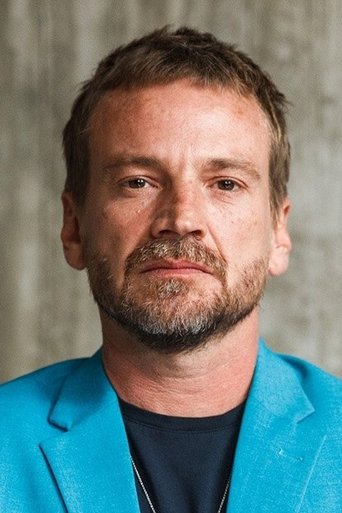 Guillermo Pfening headshot