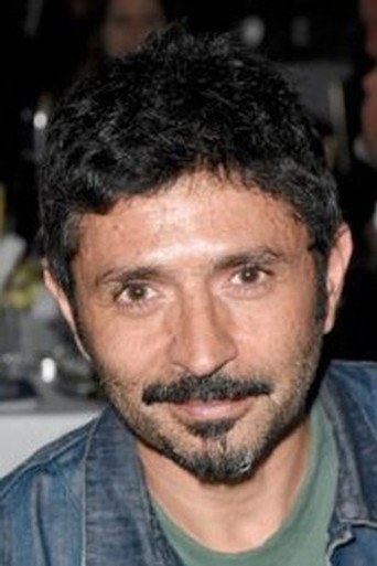 Serge Khalfonの人物画像 2