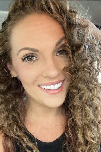 Ashley Change headshot
