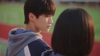 Cena de Aos 17 anos, só pensava em você