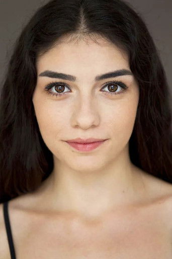 Hazar Ergüçlü — photo 5