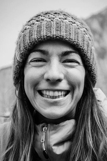 Emilie Pellerin — Em cast