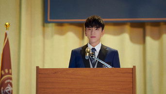 Galeria 5 - Fall in Love at First Kiss