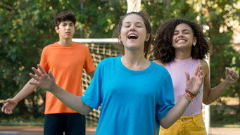 Meninas Não Choram (2024)