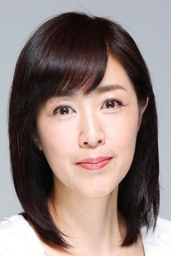 Momoko Kikuchi headshot