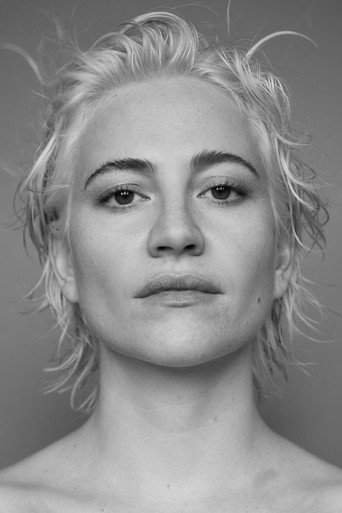 ピクシー・ロットの人物画像 6