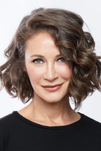 Image of Ece Dizdar