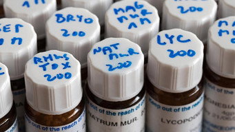 Homöopathie: Sanfte Medizin oder Hokuspokus? (2019)