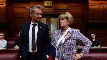 กรีนและสีทองเผชิญกับสีแดง