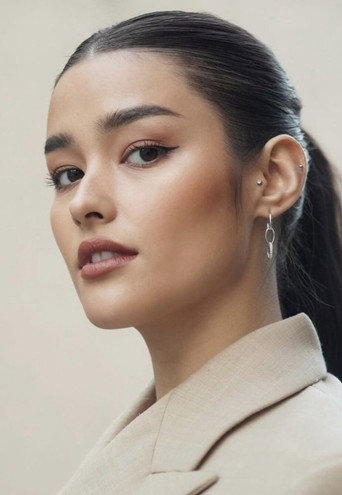 Liza Soberano
