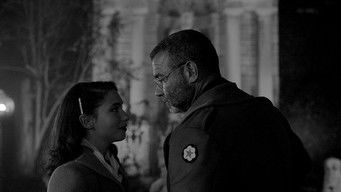 Galeria 3 - Al otro lado del río y entre los árboles