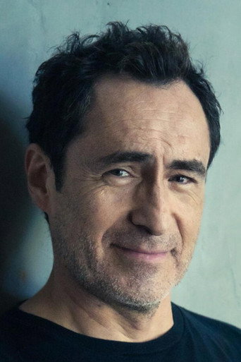 Demián Bichir
