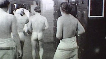 Winter Kept Us Warm (1965)