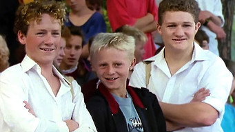 #4 Round the Twist