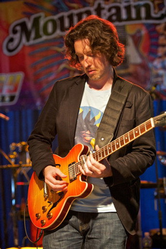 Scott Sharrard