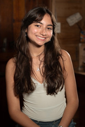 Mia González