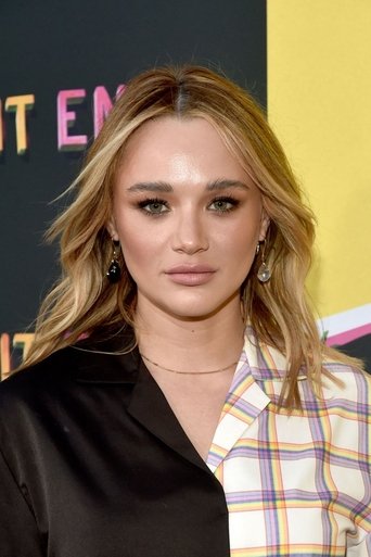 Hunter King headshot