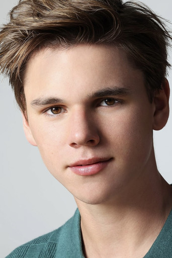 Gavin White — 16
