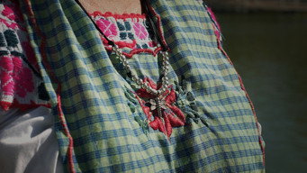 Still 8 from Dragonfly