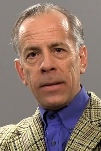 Lenno Britos headshot