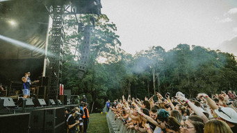 6 Festivals (2022)
