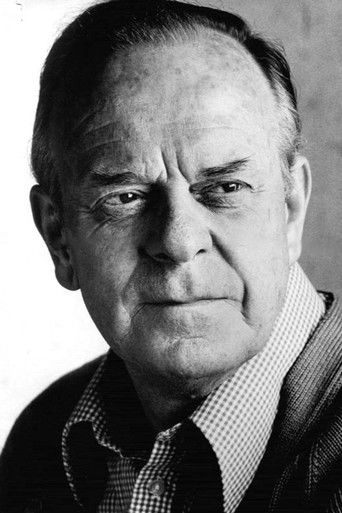 Lloyd Lamble — photo 3