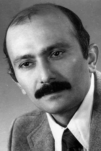 Mayis Ağabəyov — 2