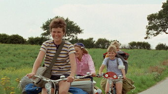 #5 Famous Five Get in Trouble