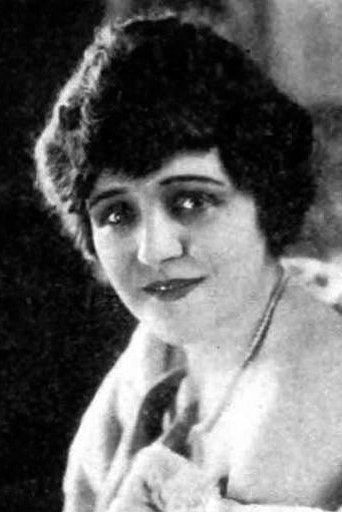 Image of Lila Leslie