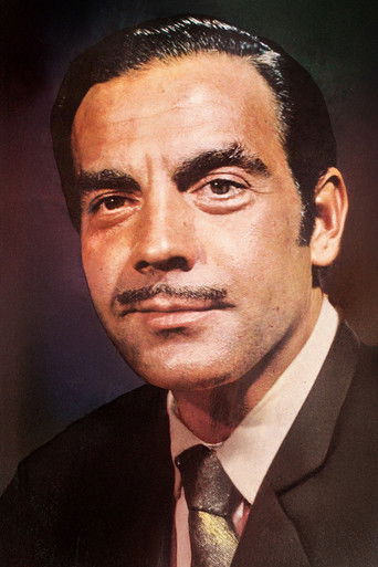 Ayhan Işık — photo 14