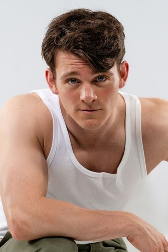 Jack Tomlinson hace el papel de Jack Tomlinson Jack Tomlinson