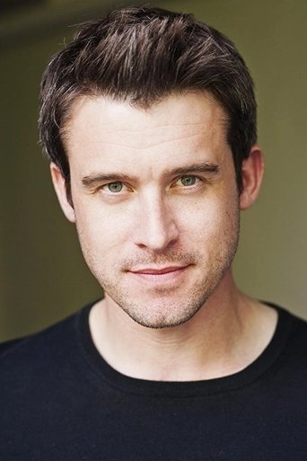 Louis Tamone headshot