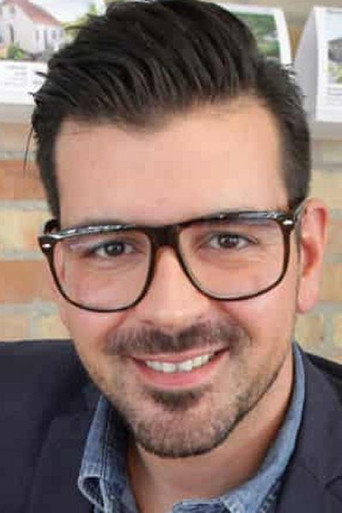 Bahadir Demirhan — Til salg i 100 år cast