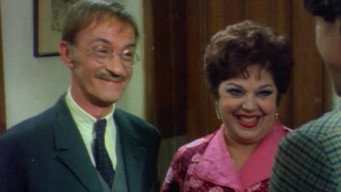 Nelly, the Spy (1981)