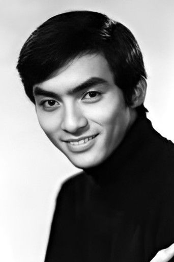 Foto de 西郷輝彦