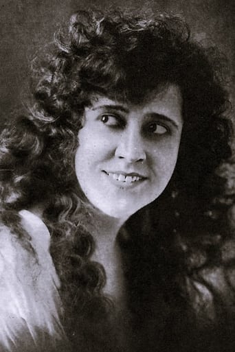 Image of Leah Baird