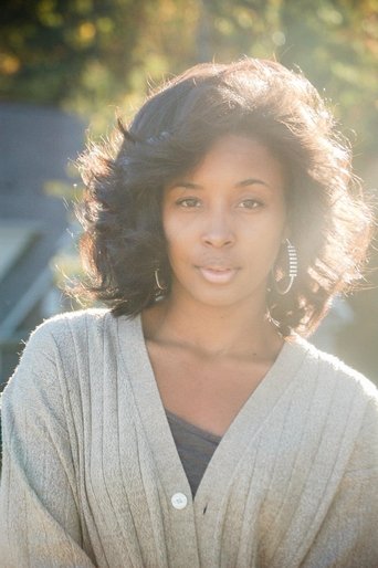 Deonna Young headshot