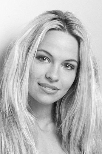 Pamela Anderson — photo 13