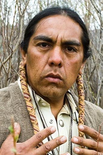 Robert Mirabal headshot